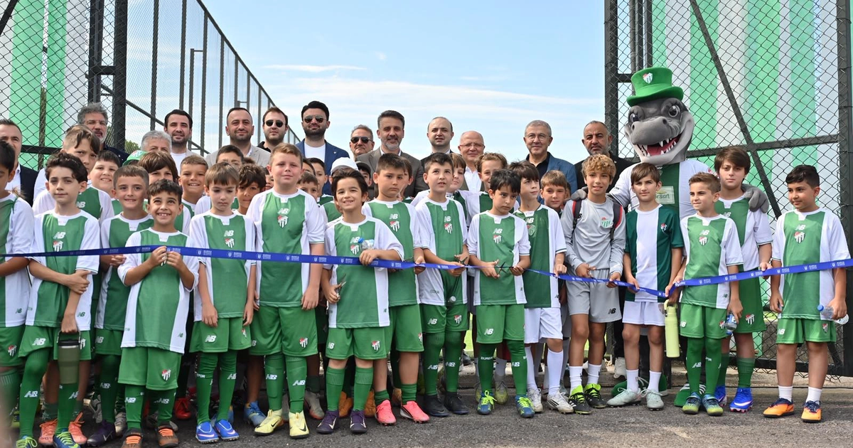 Bursa Büyükşehir’den Bursaspor’un geleceğine yatırım