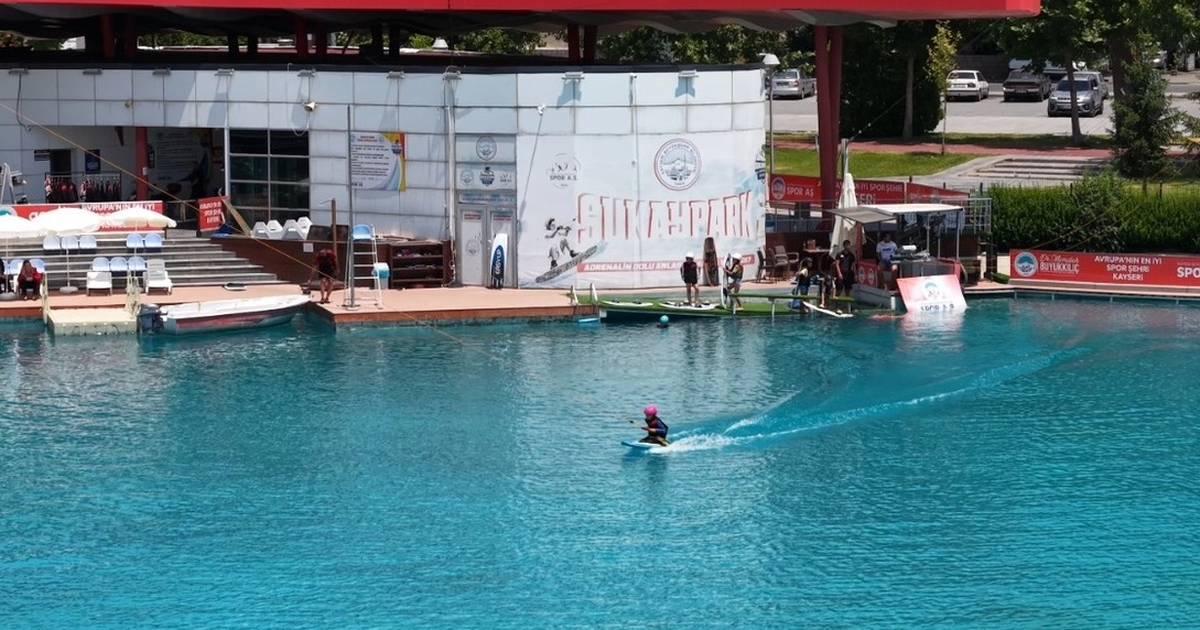 Kayseri Büyükşehir Yaz Spor Okulları'na büyük ilgi - Gündem Haberleri