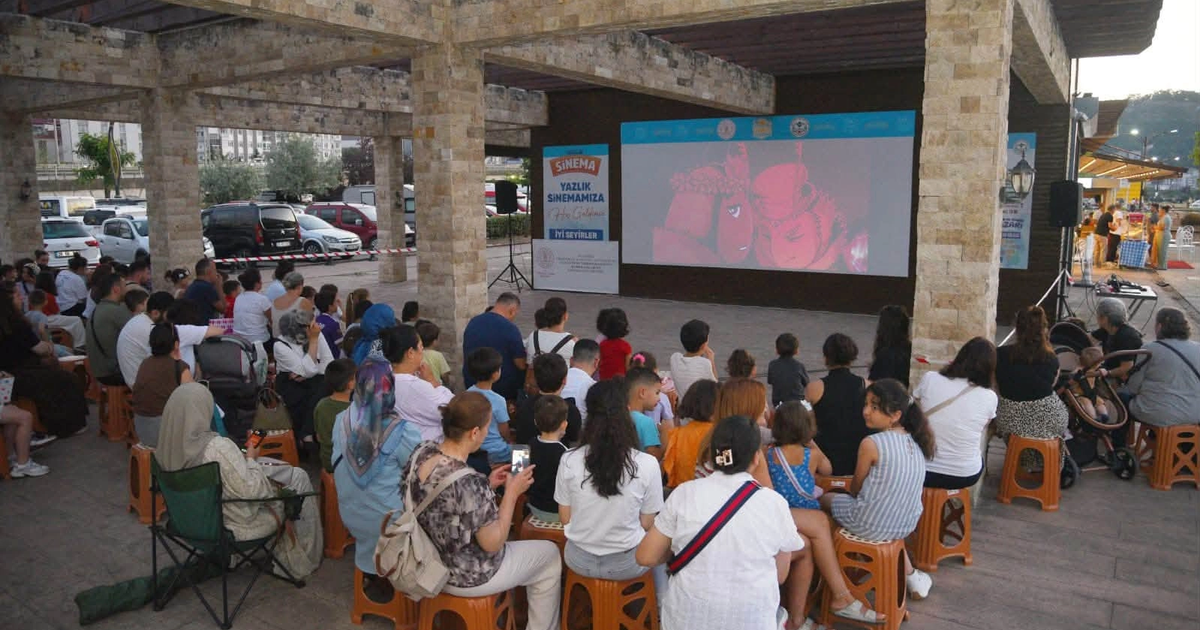 Giresun’da yaz akşamları sinema keyfi