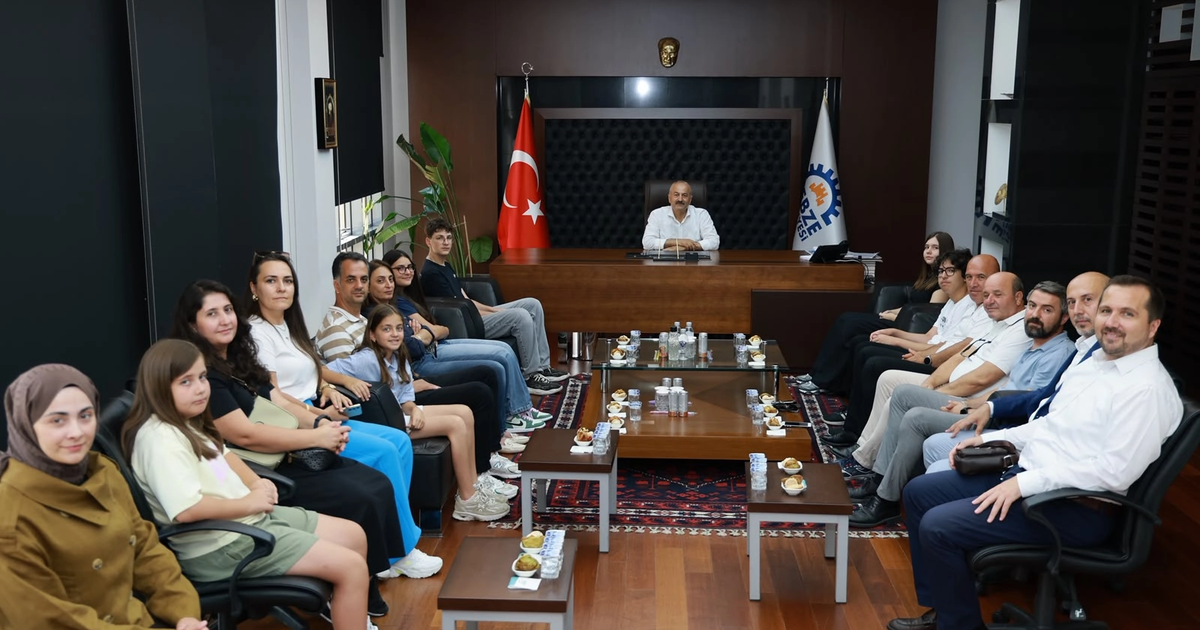 Kocaeli Gebze'de Başkan Büyükgöz LGS birincilerini ağırladı