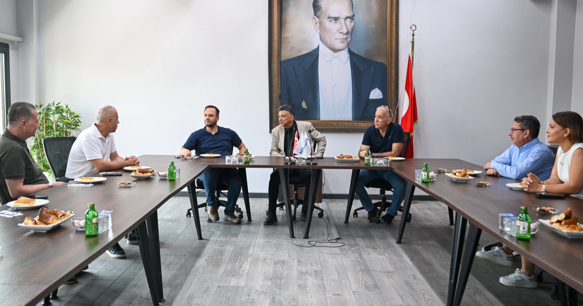 İzmir Bornova Belediye Başkanı Eşki’den MTK Sitesi’ne ziyaret - Gündem Haberleri