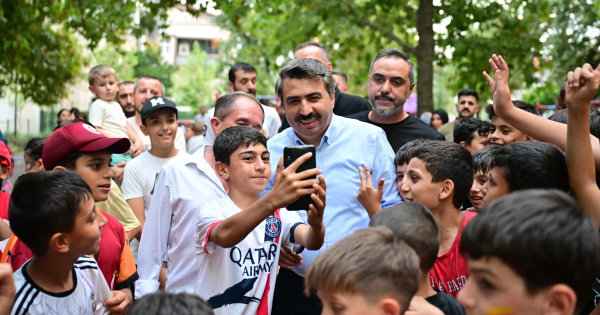 Bursa Yıldırım'da çocukların neşesi sokağa taştı