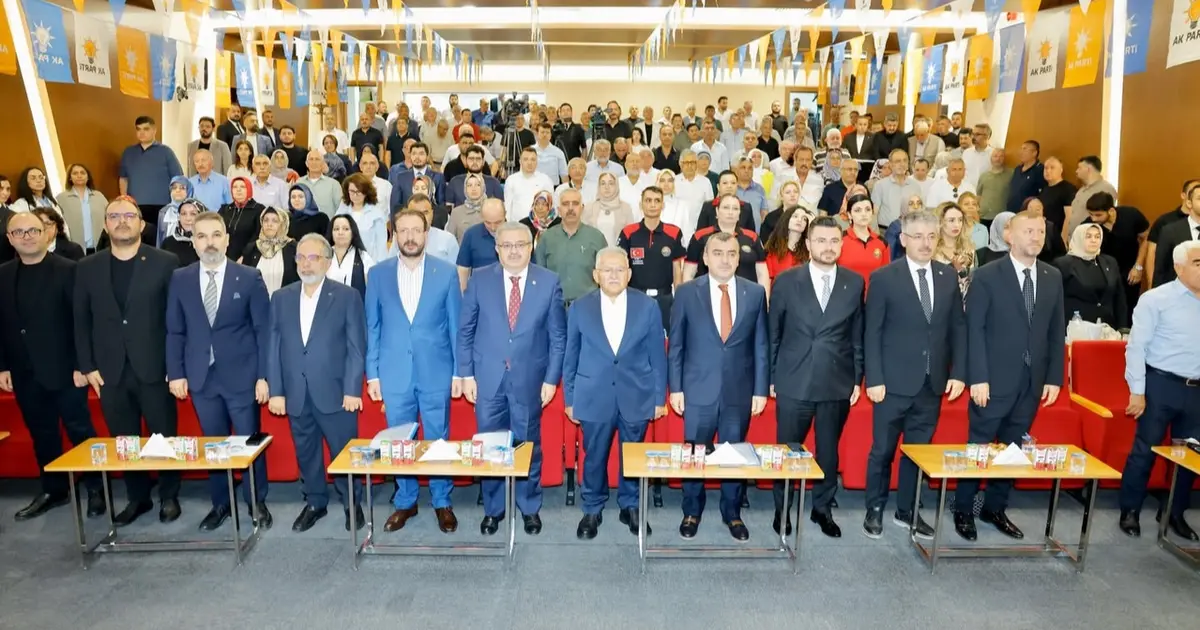 Memduh Büyükkılıç'tan AK Parti ilçe danışma meclislerine çıkarma - Gündem Haberleri