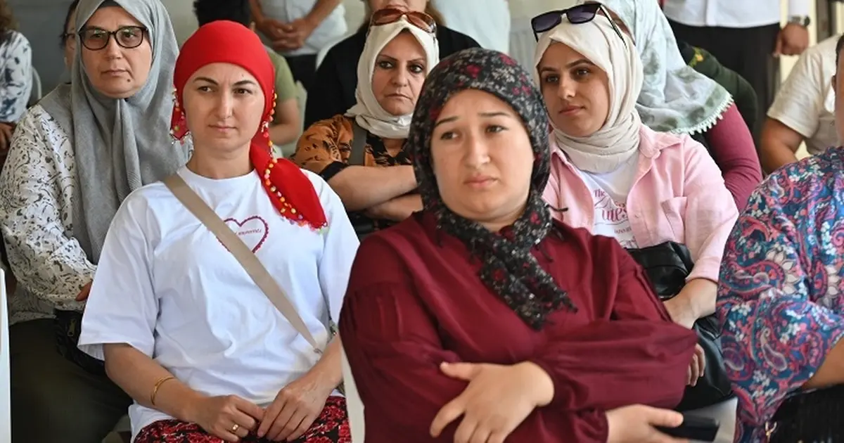 Bornova’da Reçel Festivali öncesi üreticilere üretim desteği