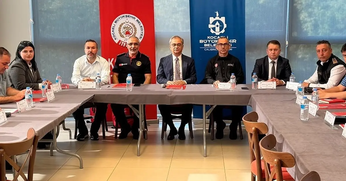 İtfaiyeciliğin geleceği Kocaeli’de konuşuldu - Gündem Haberleri