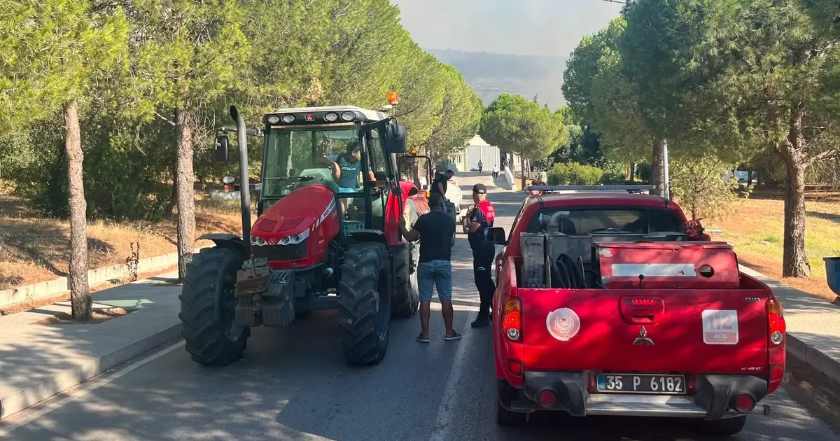 İzmir Foça'daki orman yangını için ekipler seferber oldu - Gündem Haberleri