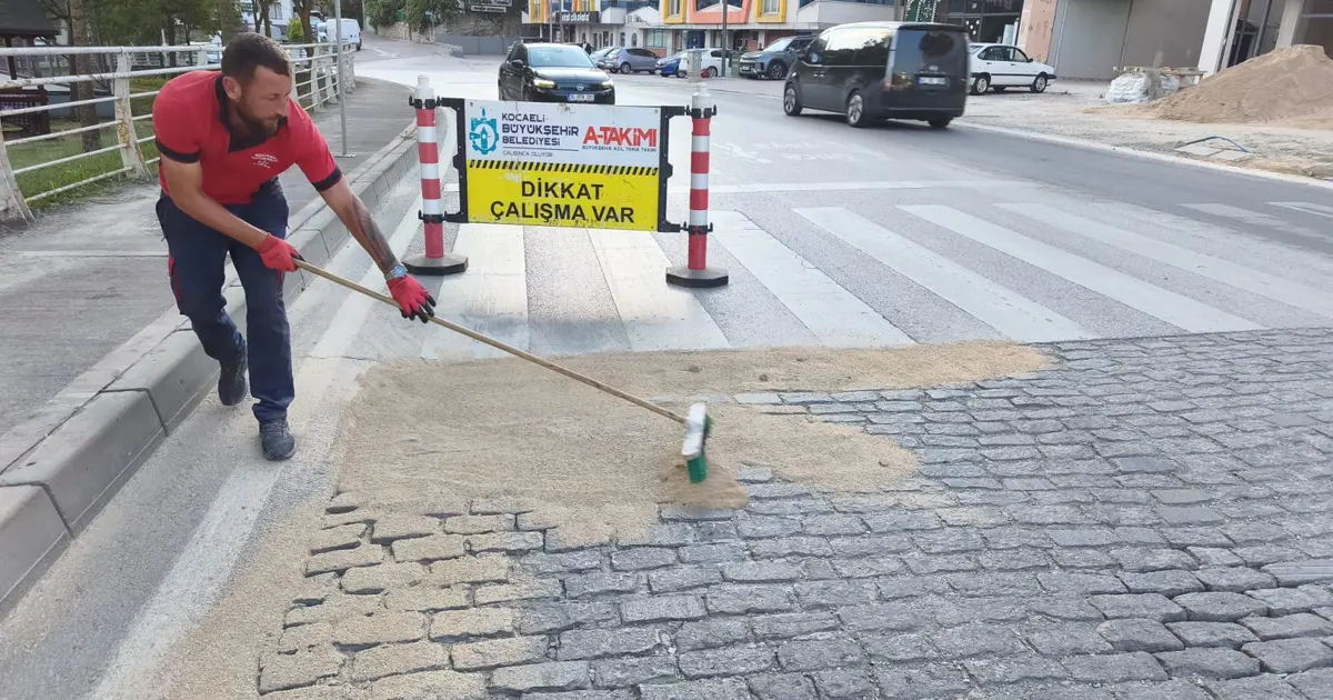 Kocaeli Büyükşehir’den İzmit’e kesintisiz hizmet