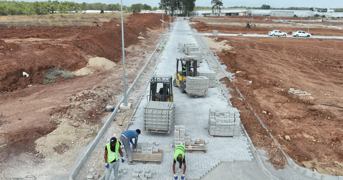 Antalya Büyükşehir’den mezarlıklarda kapsamlı çalışma