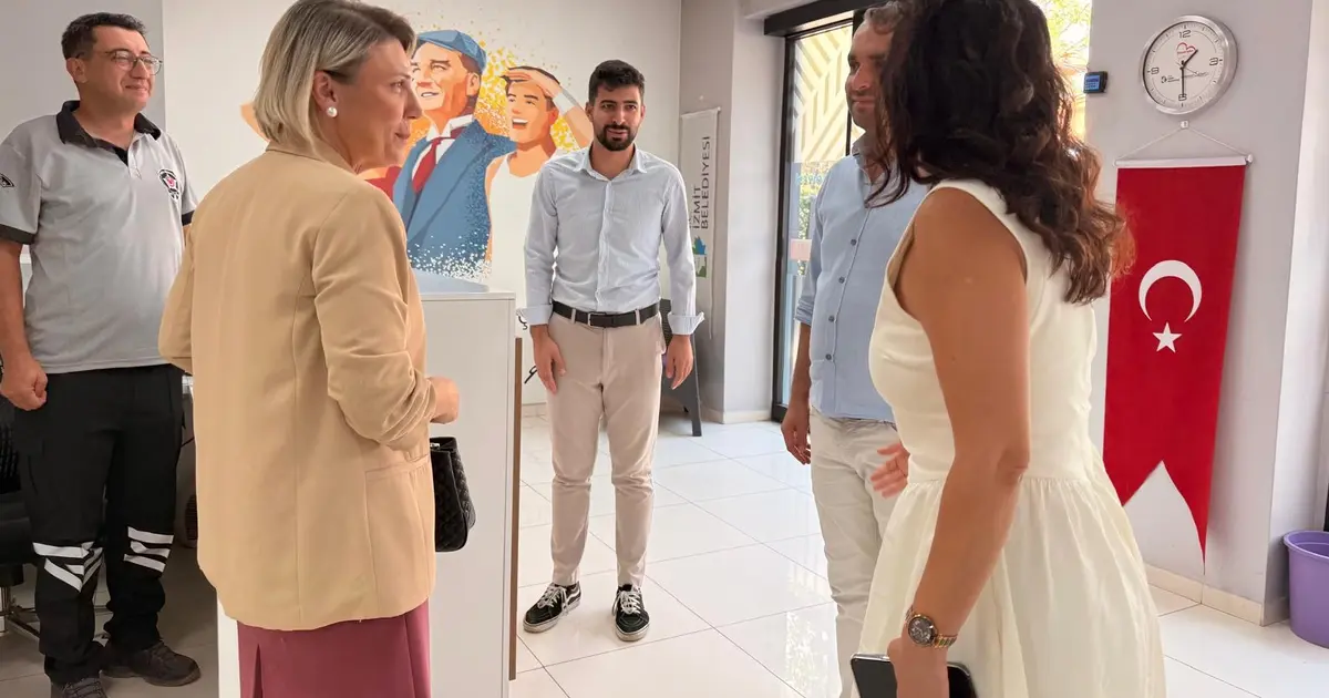 İzmit'te Çınar Akademi YKS ve LGS hazırlık merkezlerine ziyaret