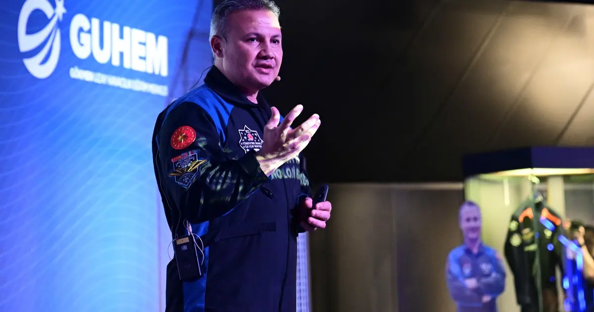 Türkiye’nin ilk astronotu Alper Gezeravcı Tuğgeneral oldu
