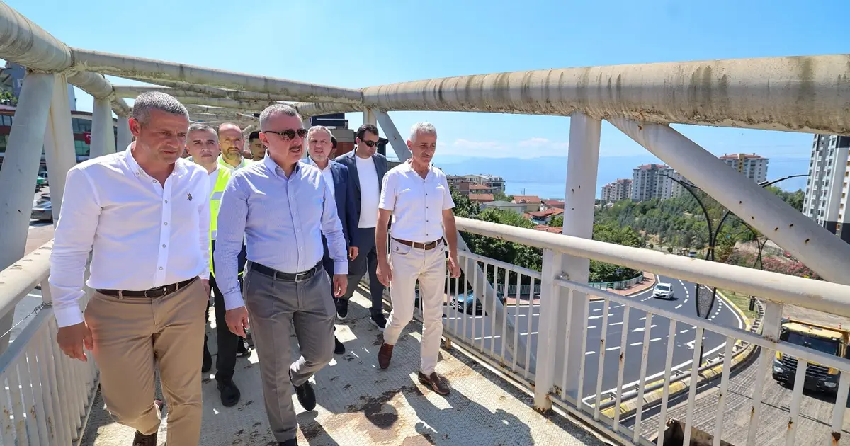 Başkan Büyükakın’dan İzmit’in geleceğine yakın takip