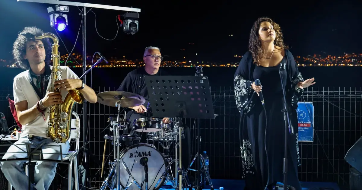 Marina Geceleri’nde bu hafta rebetika rüzgarı esecek