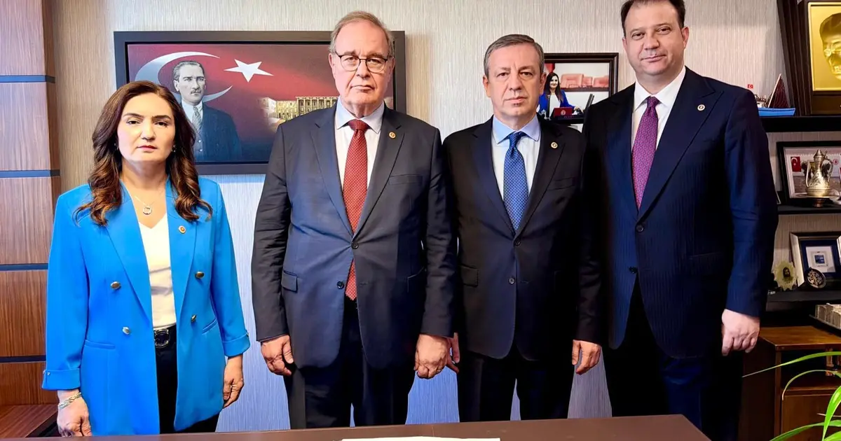 CHP Grubu da çerçeve yasa teklifini imzaladı