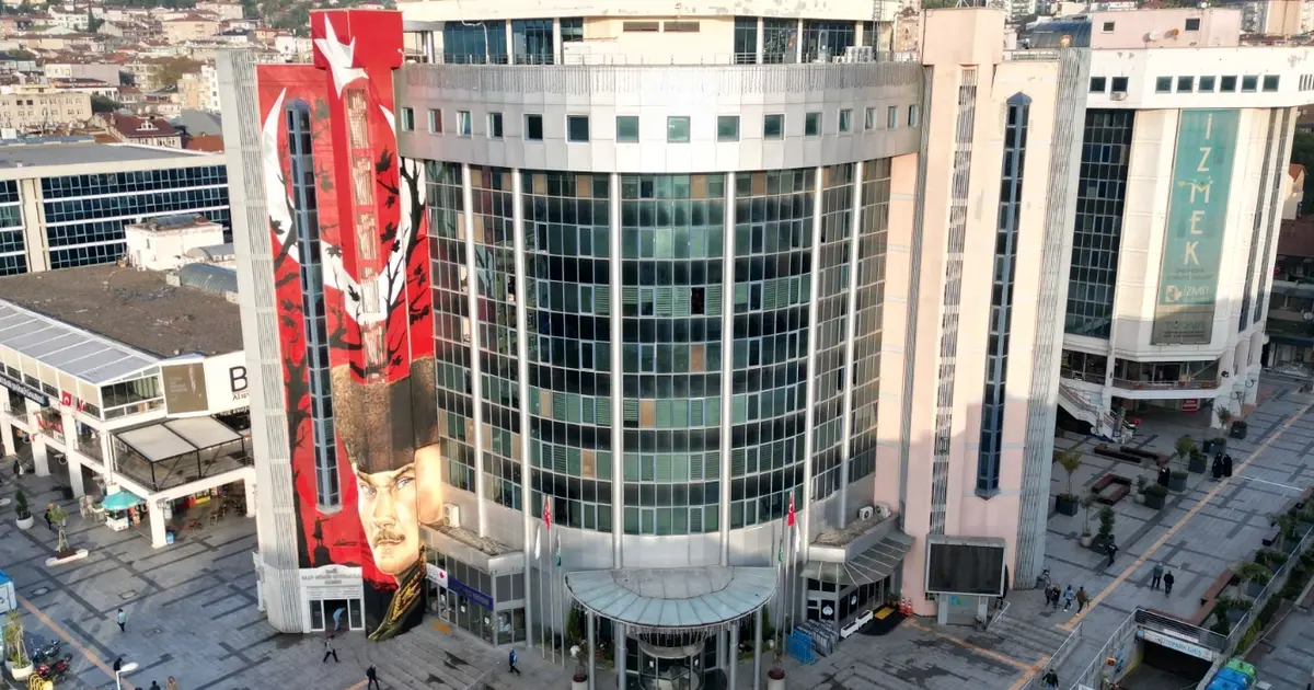 İzmit Belediyesi'nden Ruhsat Müdürlüğü iddialarına açıklama