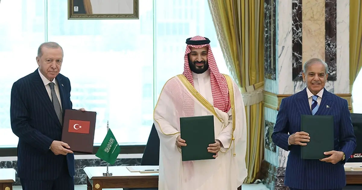 Türkiye, Suudi Arabistan ve Pakistan arasında ortak savunma anlaşması imzalandı
