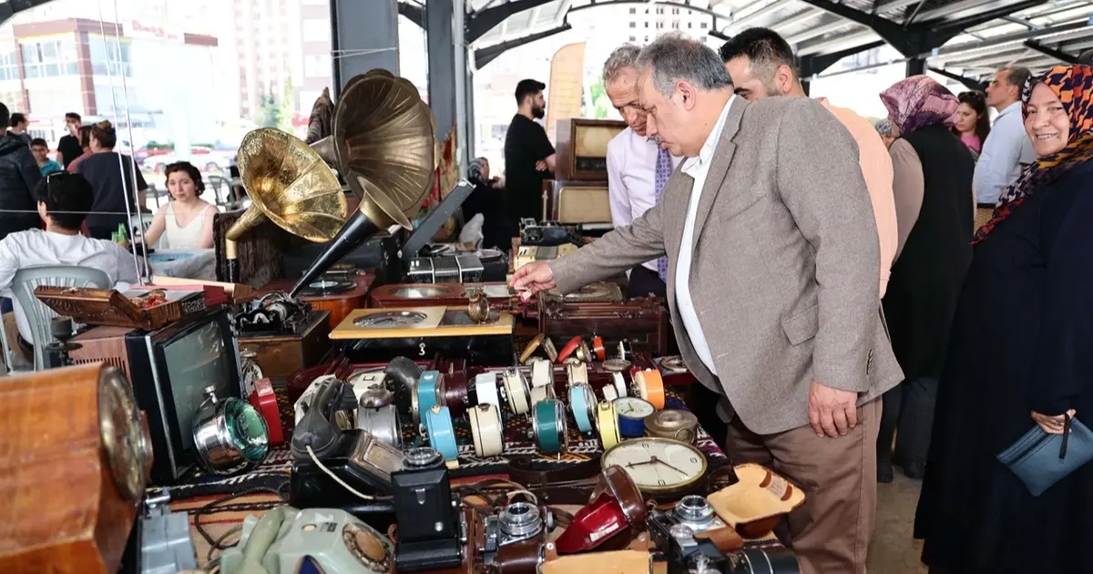 Antikacılar Kayseri Talas'ta buluşuyor