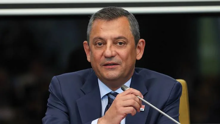 Özgür Özel “serbest” dedi, YENİ Parti vekilleri kararlarını açıkladı