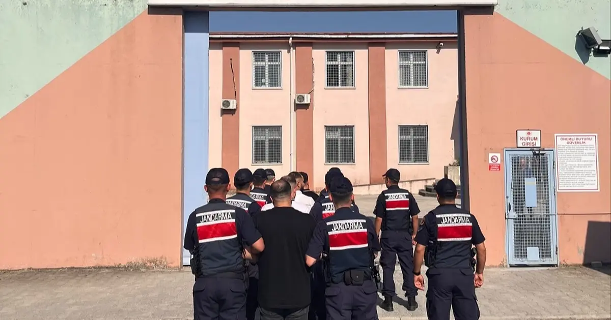 Düzce Jandarması'ndan bir haftada 184 olaya müdahale... 17 aranan kişi yakalandı