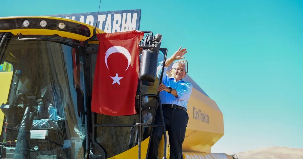 Kayseri Büyükşehir'in tohum desteği hasatta yüz güldürdü