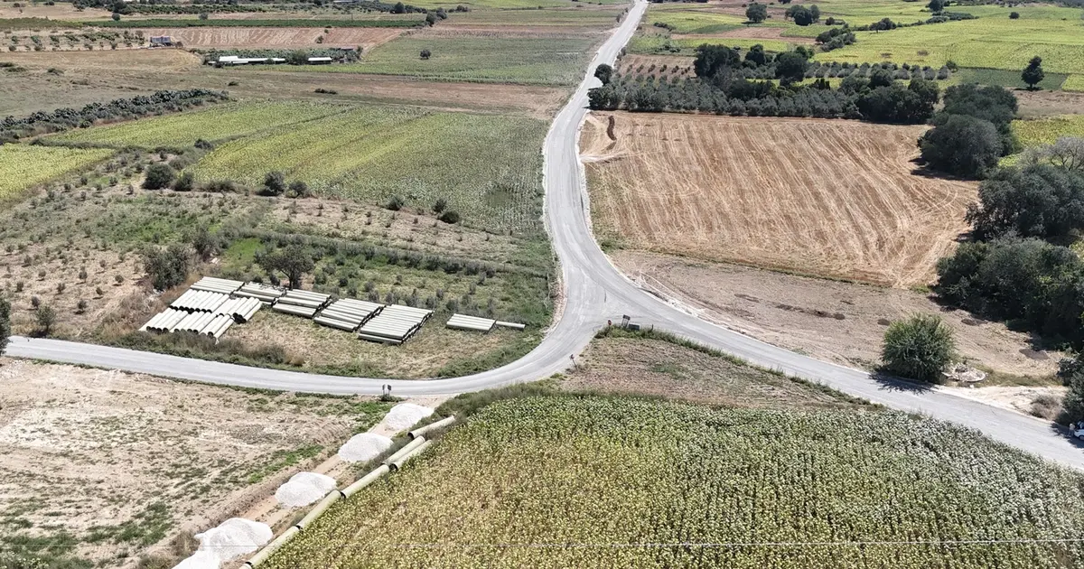 Mersin’de kırsal yollarda 21 kilometrelik asfalt çalışması