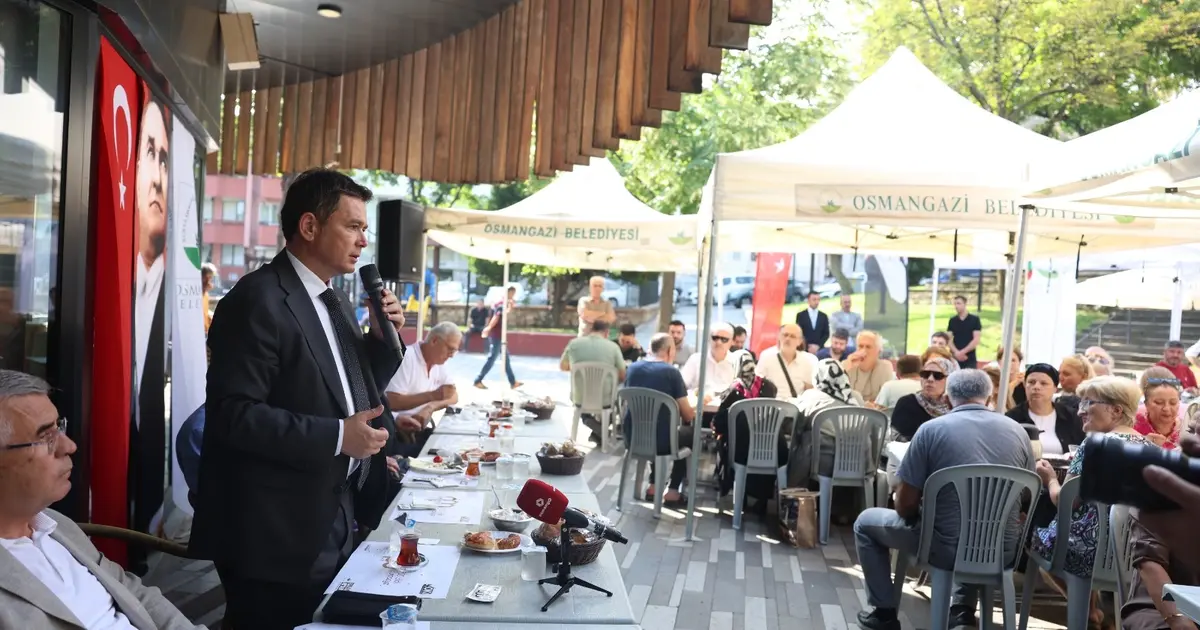 Osmangazi Belediye Başkanı Erkan Aydın Muradiyelilerin sesine kulak verdi