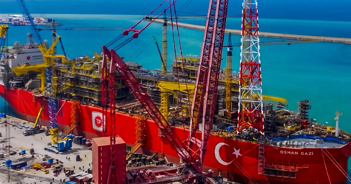Osman Gazi için kritik aşama! 260 tonluk Alev Kulesi yerine yerleştirildi