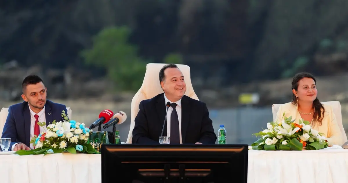 Manisa'da hayata geçirilecek yeni projeleri anlattı