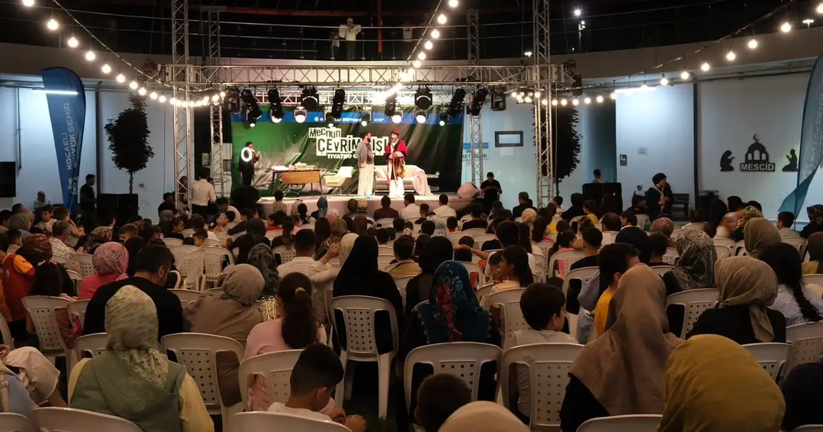 Açık hava tiyatrosu Dilovası’nda iz bıraktı - Gündem Haberleri
