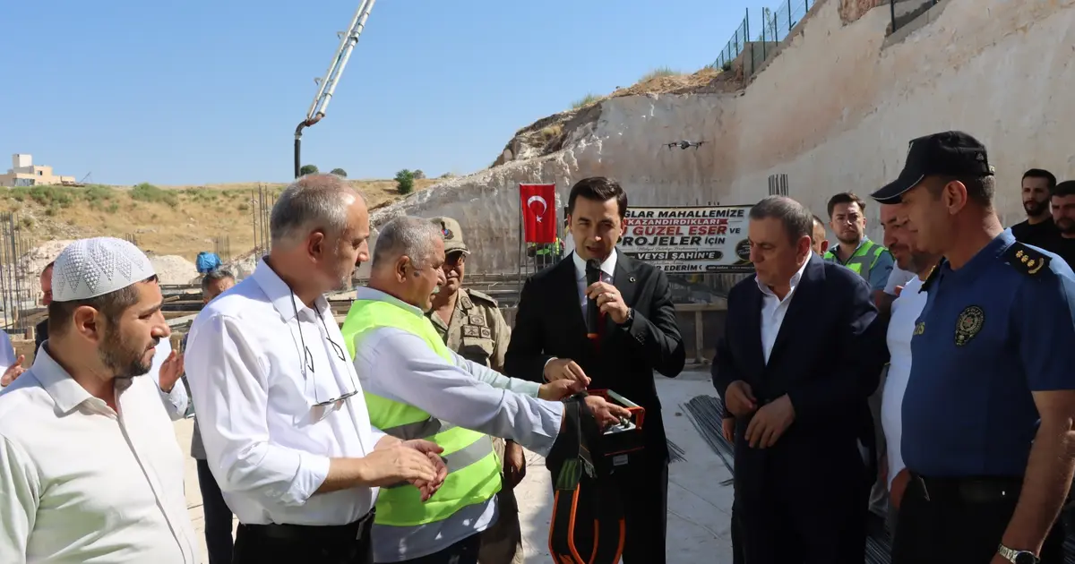 Midyat Bağlar'a 'çok amaçlı' sosyal temel - Gündem Haberleri