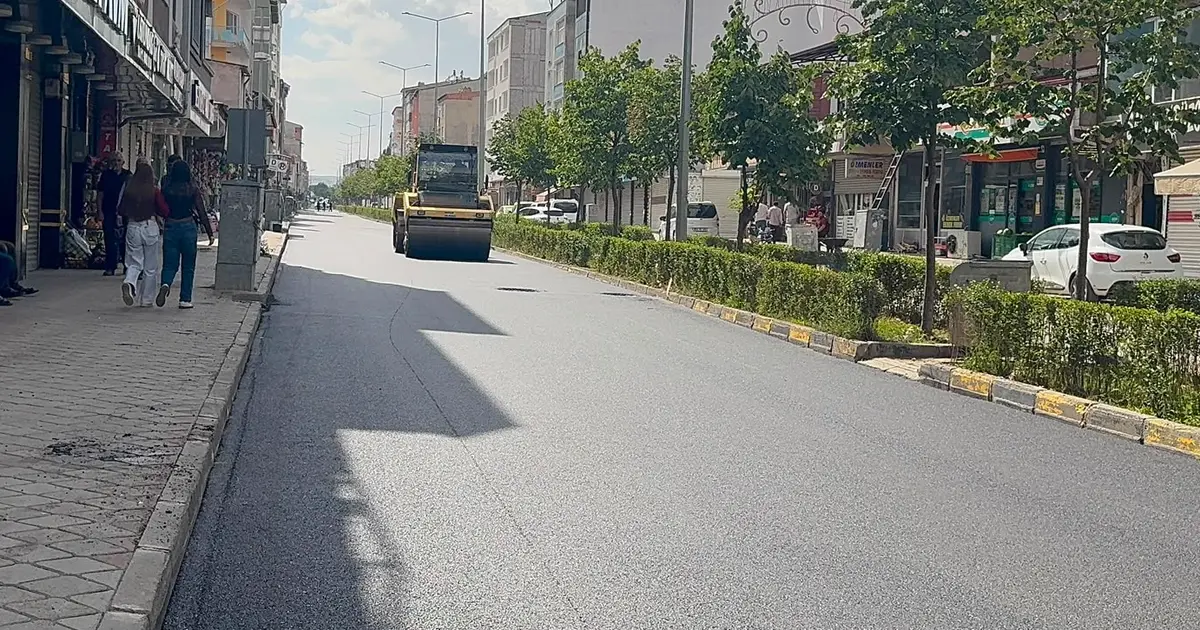 Ağrı Caddesi modern yüzüne kavuştu