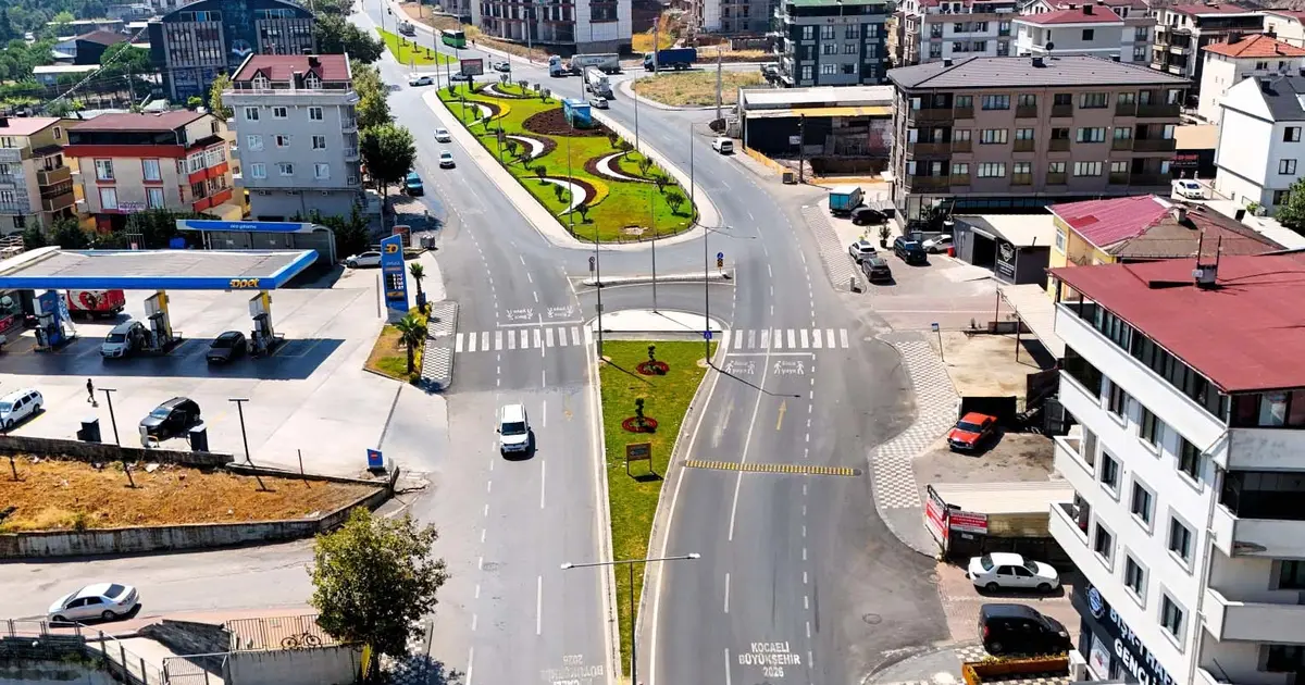 Darıca’daki kavşakta trafik rahatladı, ulaşım hızlandı