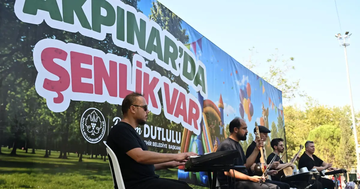 Manisa'da “Akpınar’da Şenlik Var” renkli görüntülere sahne oldu