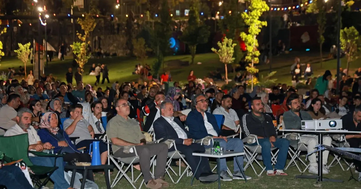 Kayseri Talas'ta yıldızların altında 'Eren' coşkusu - Gündem Haberleri