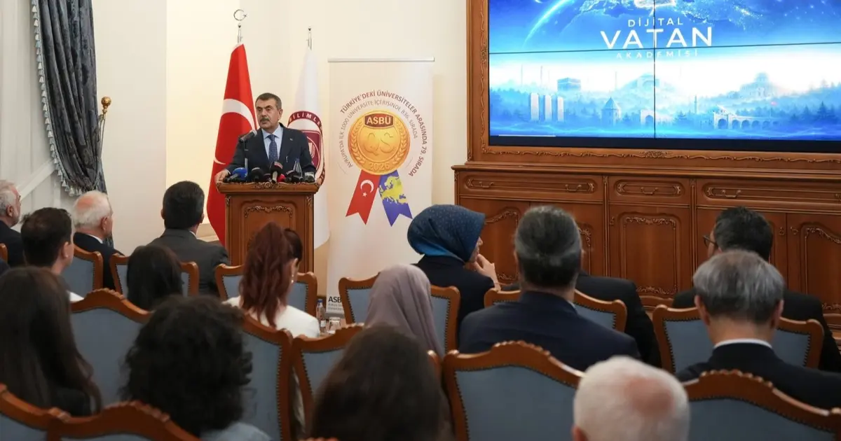 Bakan Tekin'den 'dijital vatan' dersi