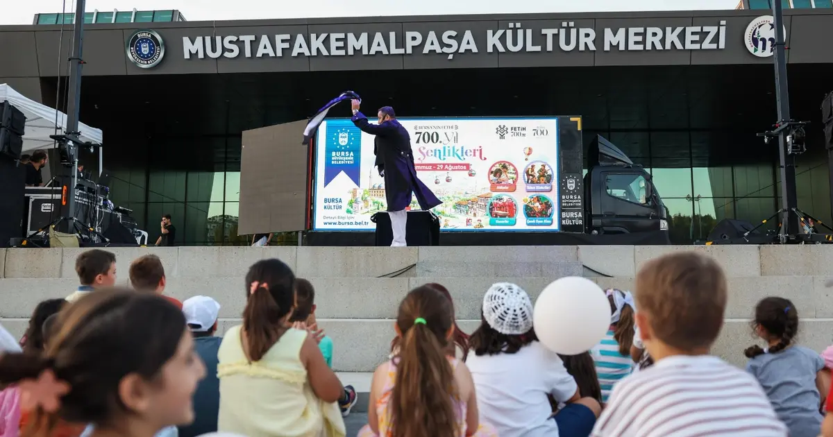 Bursa'da 700. Yıl İlçe Şenlikleri'nde Mustafakemalpaşa heyecanı