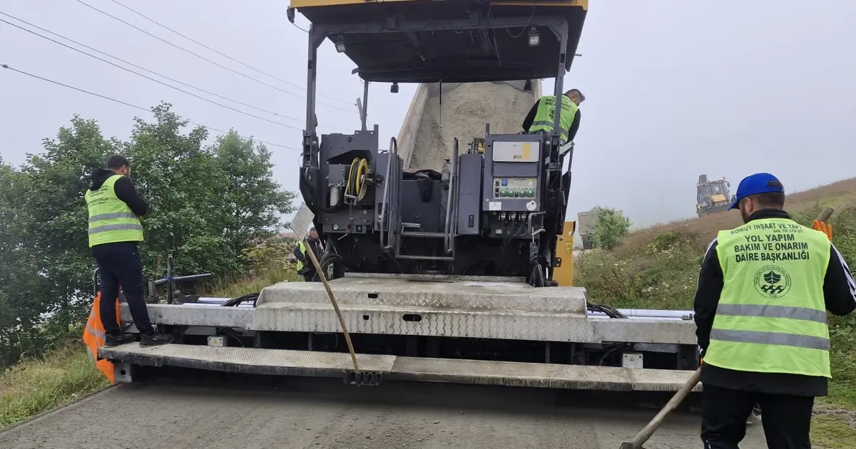Trabzon’da 13 kilometrelik yol kuru betonla kaplandı