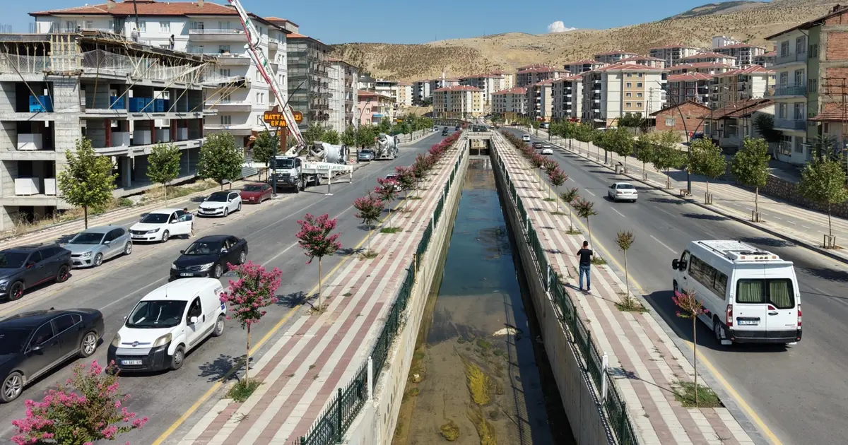 Malatya'da yeşil alanlar peyzajla güzelleşiyor