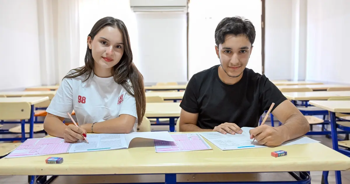 Mersin'de 396 öğrenci kurs merkezleriyle üniversiteye yerleşti