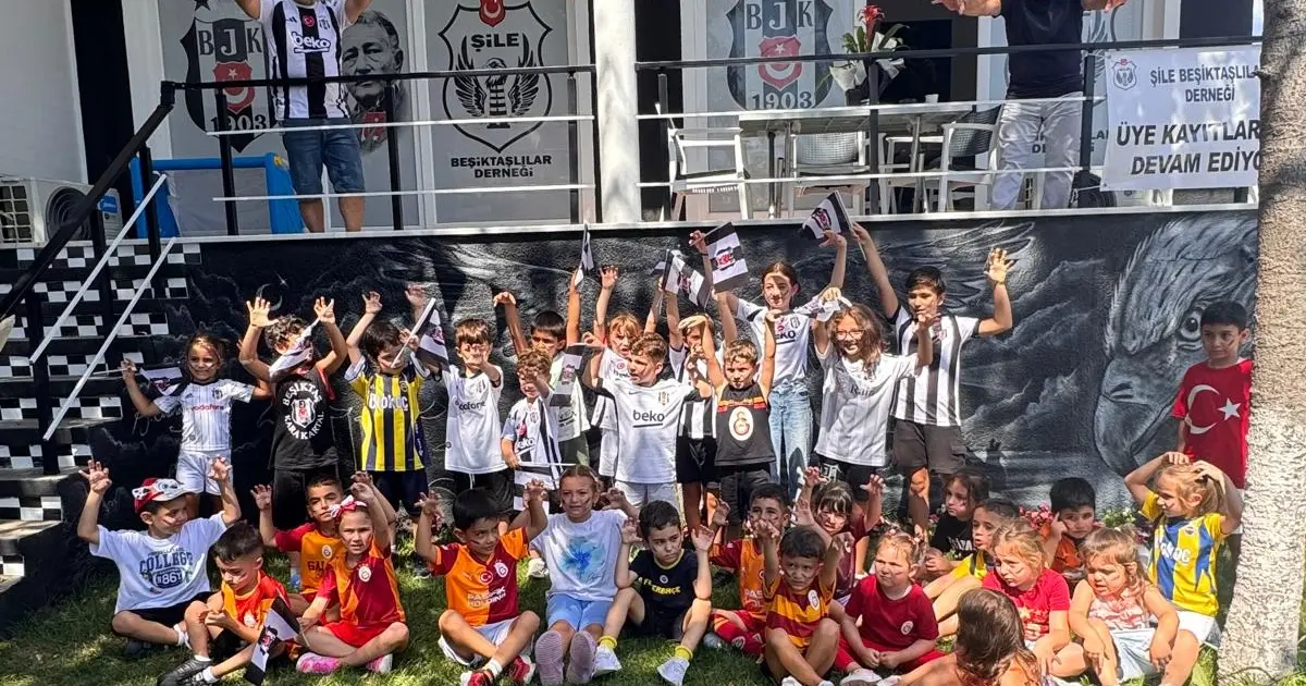 Şile Beşiktaşlılar Derneği küçük taraftarları ağırladı