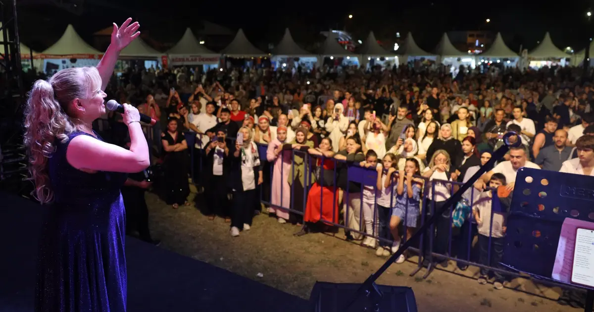 Karadeniz’in renkleri ve ezgileri Millet Bahçesi’nde buluştu