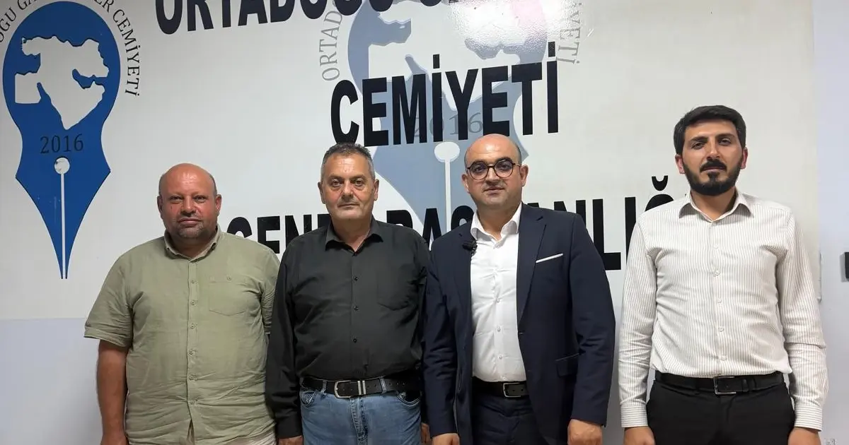 Ağrı’da sağlık işçilerinin sorunları Ortadoğu Gazeteciler Cemiyeti'nde masaya yatırıldı