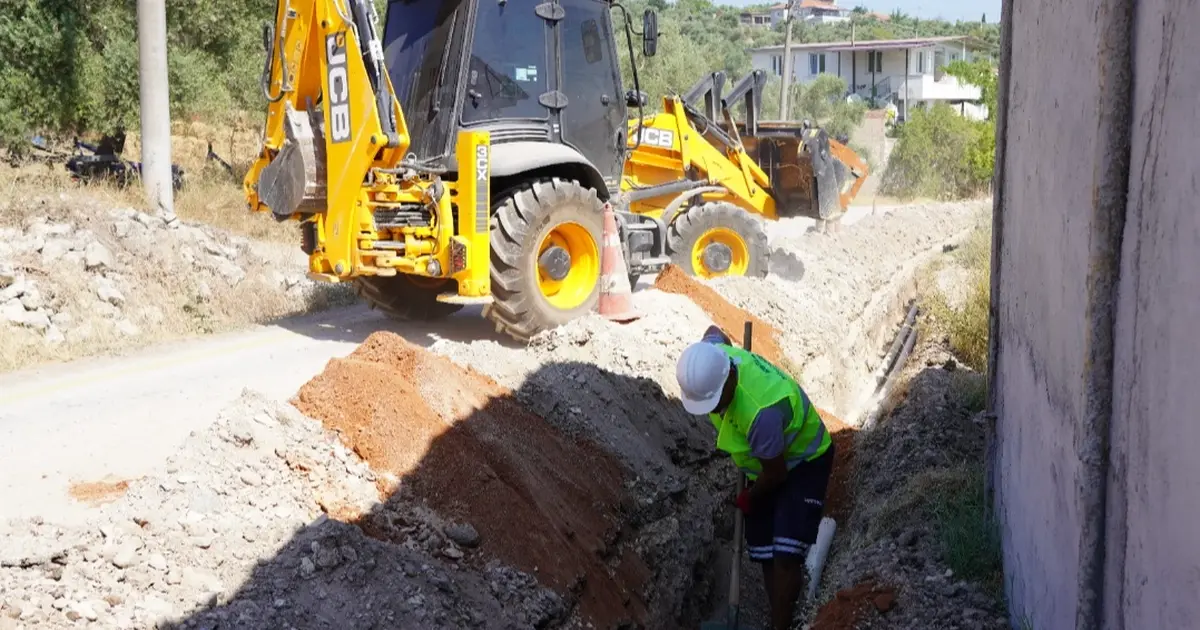 Muğla Akyol’daki kireçli su çilesi sona eriyor