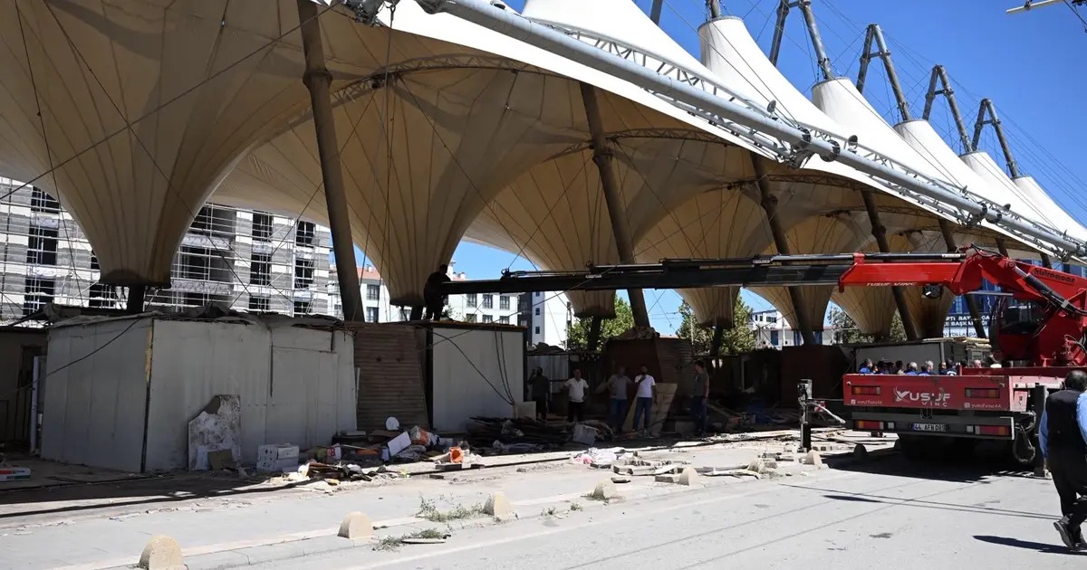 Malatya’da konteynerler kaldırılıyor