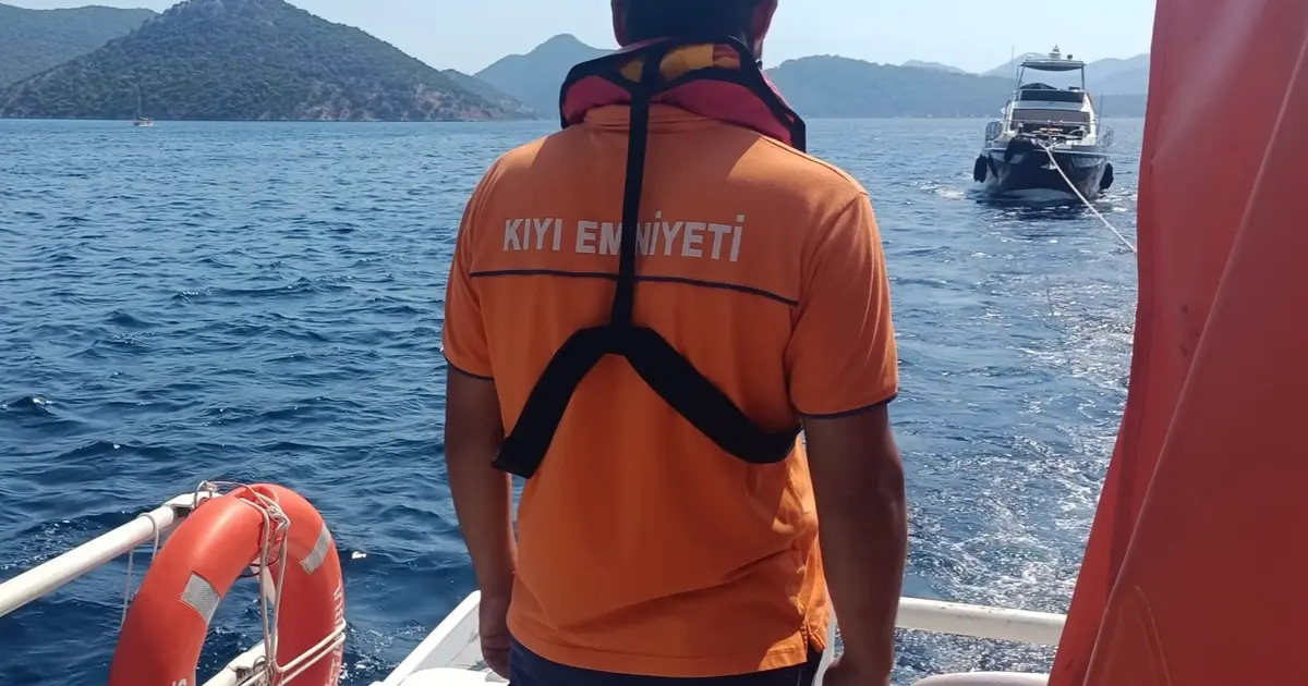 Tersane Adası açıklarında tekne arızası