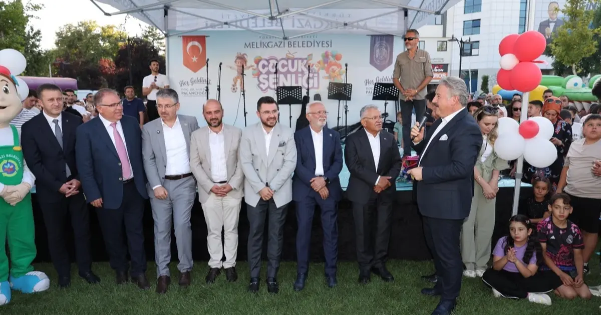 Kayseri Melikgazi'nin şenliğinde çocuklar doyasıyla eğlendi - Gündem Haberleri