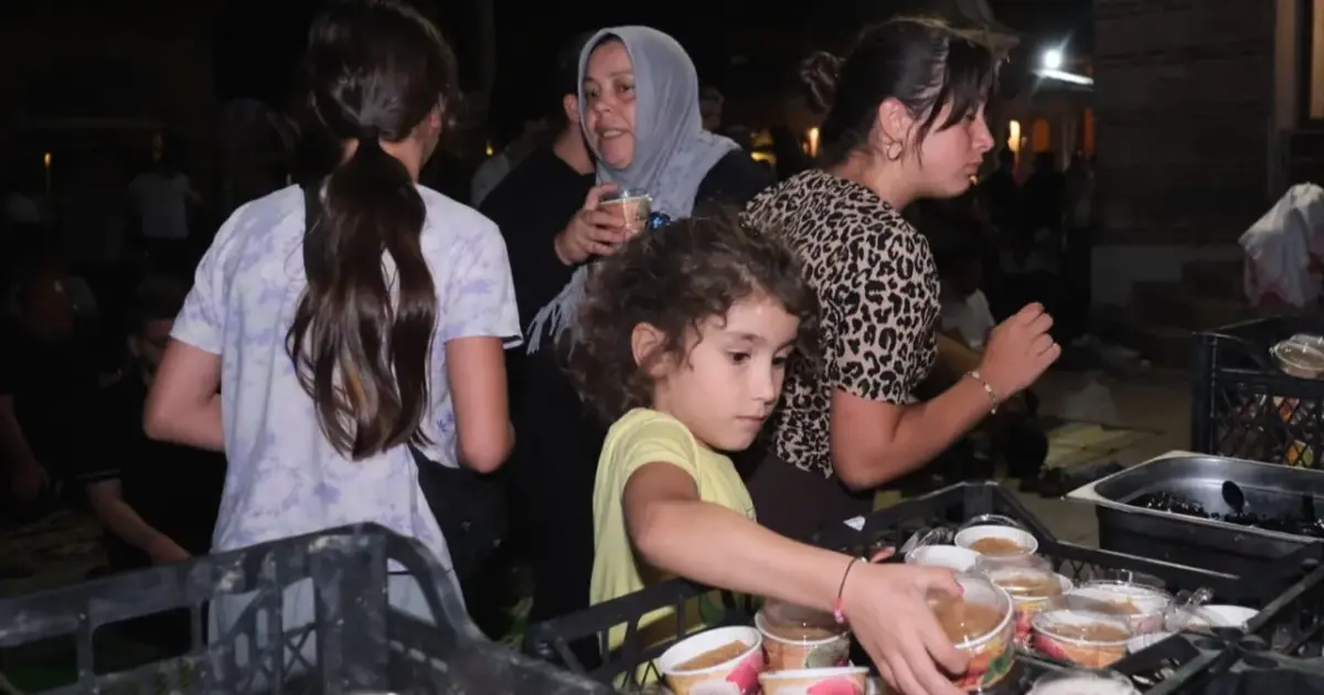 Bursa İnegöl Belediyesi kandil geleneğini sürdürdü