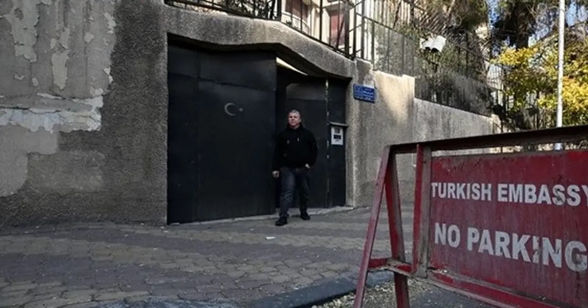 Suriye vatandaşlarının Türkiye’ye girişinde vize düzenlemesi