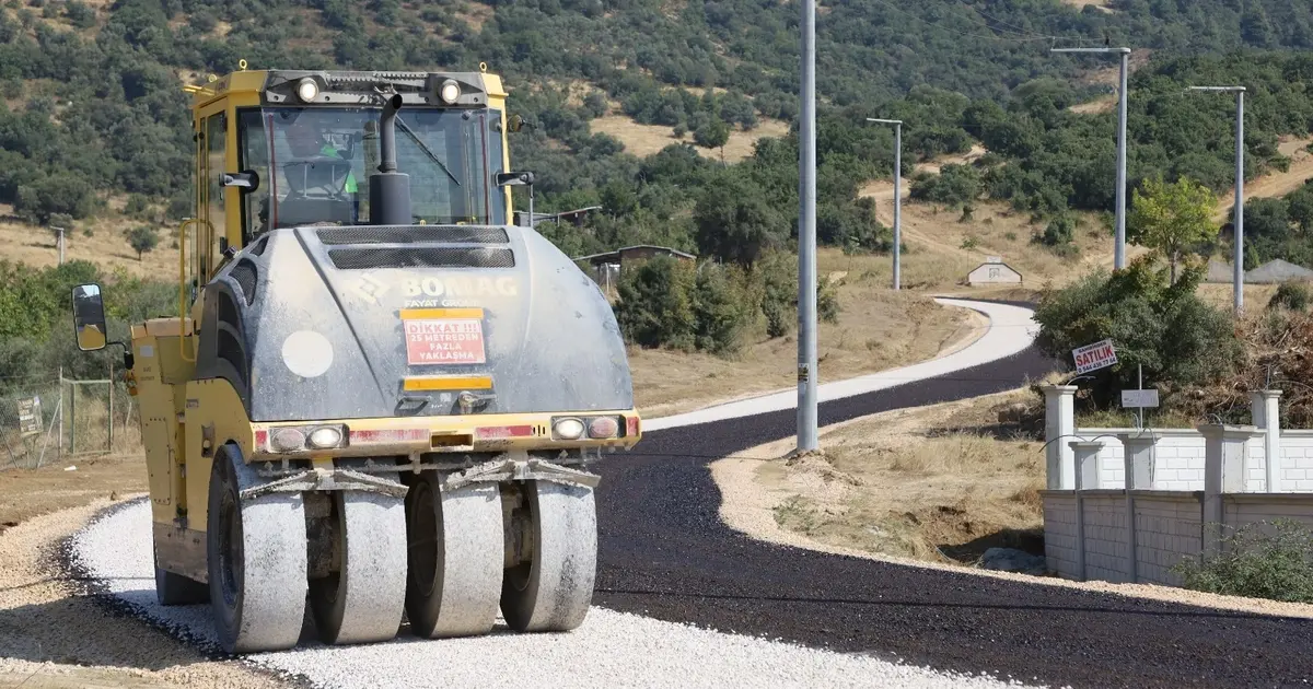Bursa'nın 5 ilçesinde yollara Büyükşehir bakımı