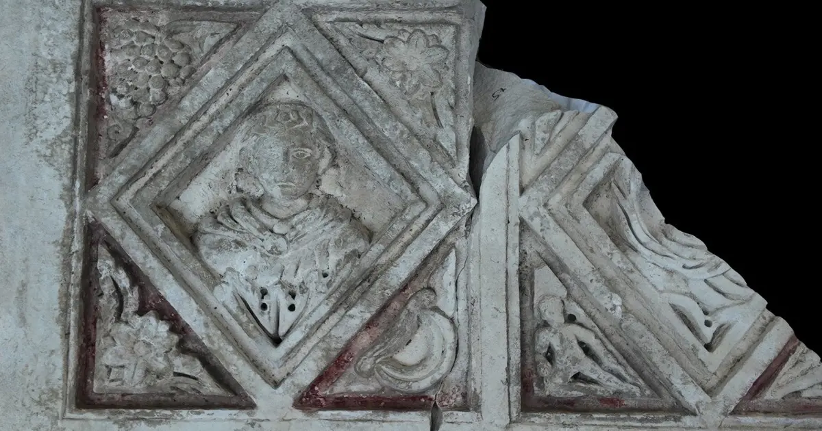 Side’de Herakles Kapısı gün yüzüne çıkarıldı