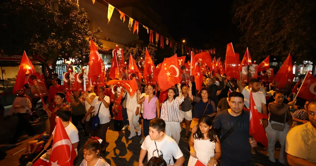 İzmir Efes Selçuk’ta Zafer Bayramı coşkusu